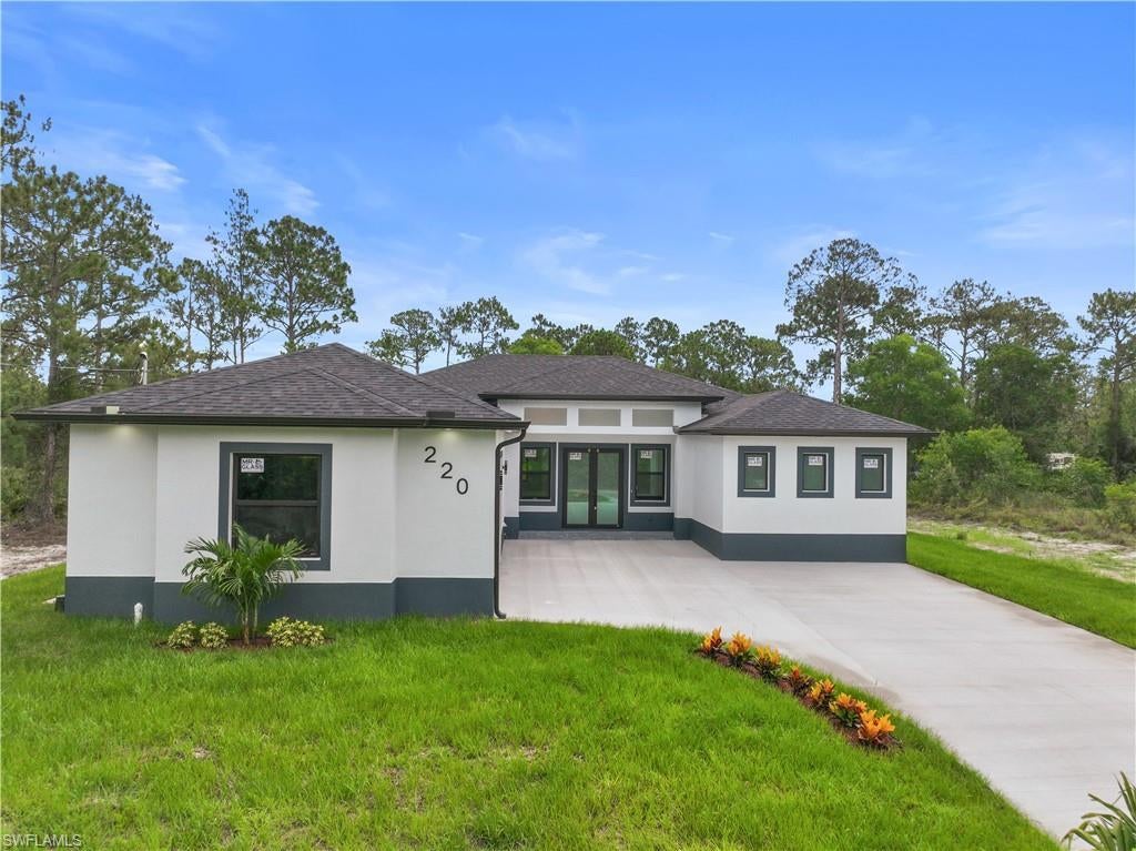 220 Wellington Ave, LEHIGH ACRES