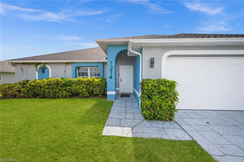 1214 Sw Santa Barbara Pl, CAPE CORAL