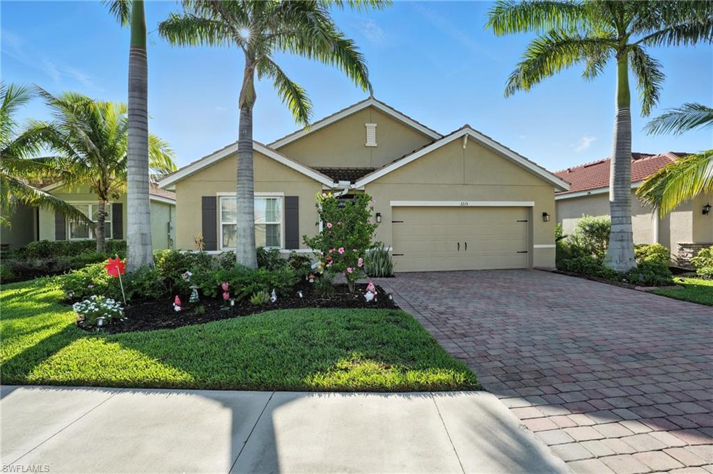 3215 Birchin Ln, FORT MYERS