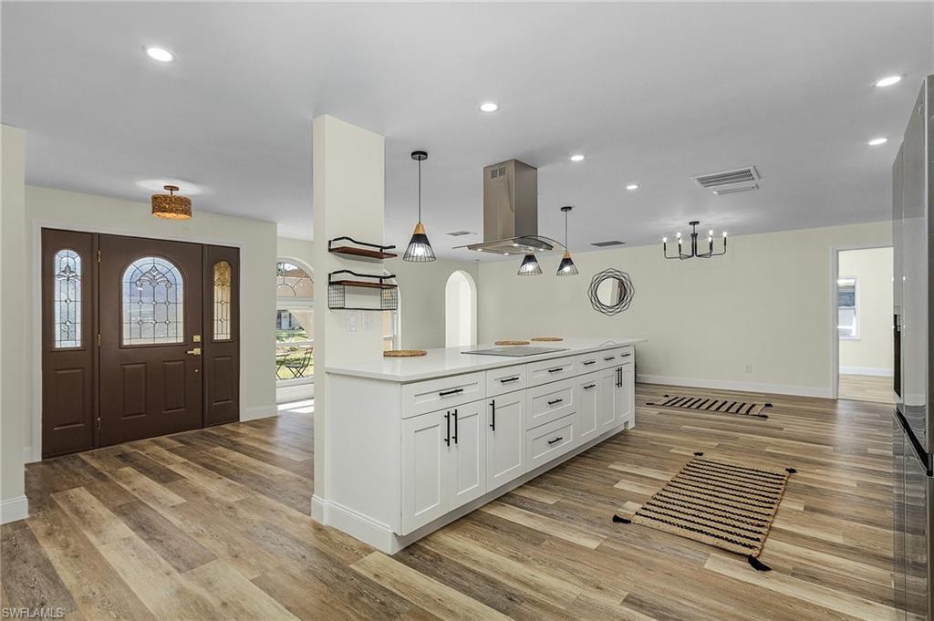 805 Miramar Ct, CAPE CORAL