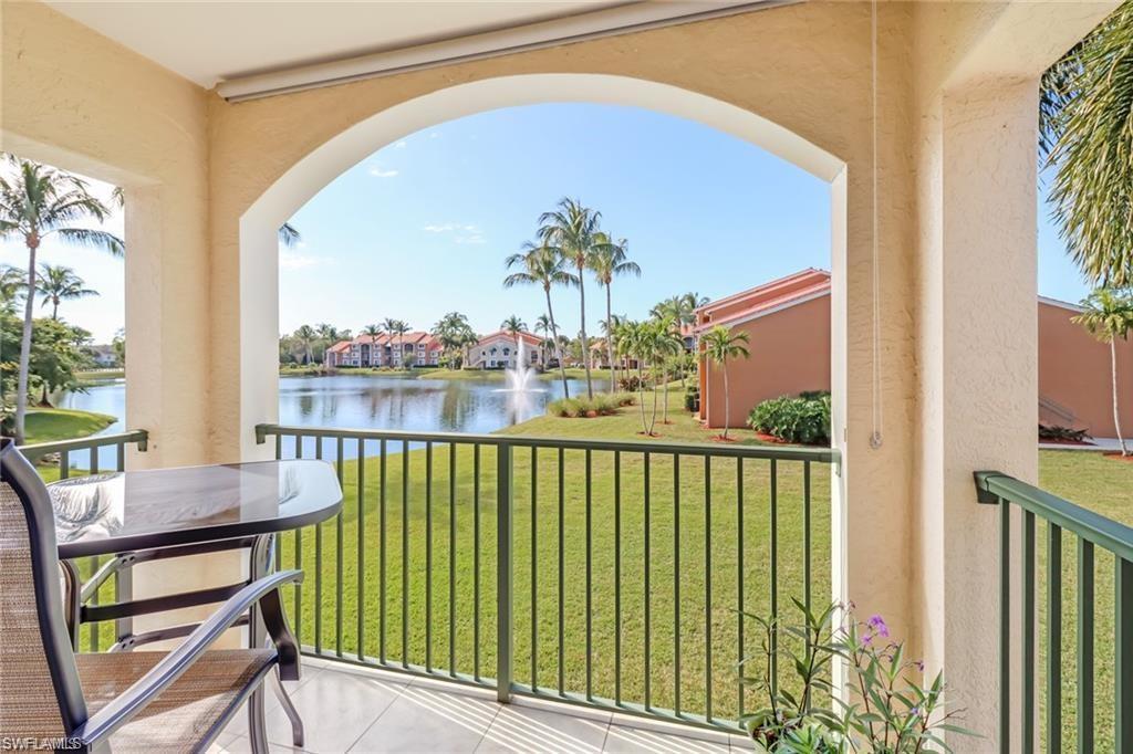 1265 Wildwood Lakes Blvd 208, NAPLES