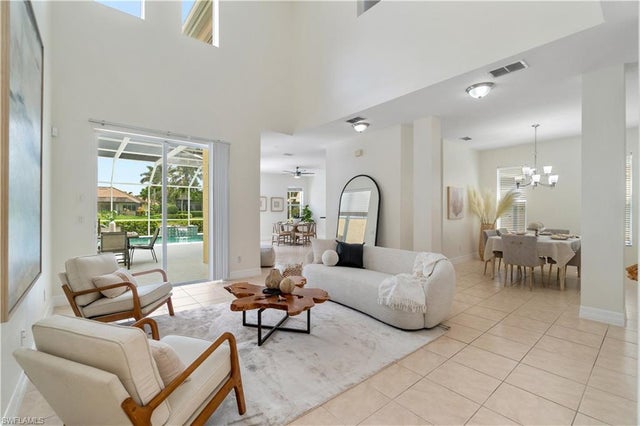 5012 Fairhaven Ln, NAPLES