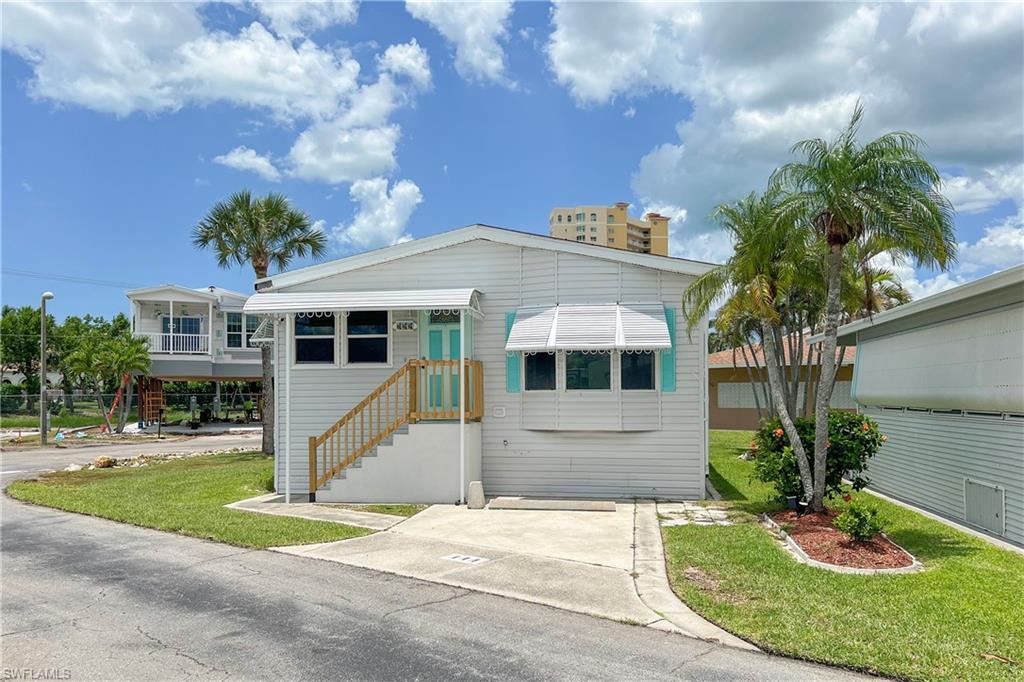 19681 Summerlin Rd 444, FORT MYERS