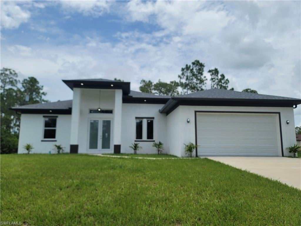 1102 W 11th St, LEHIGH ACRES