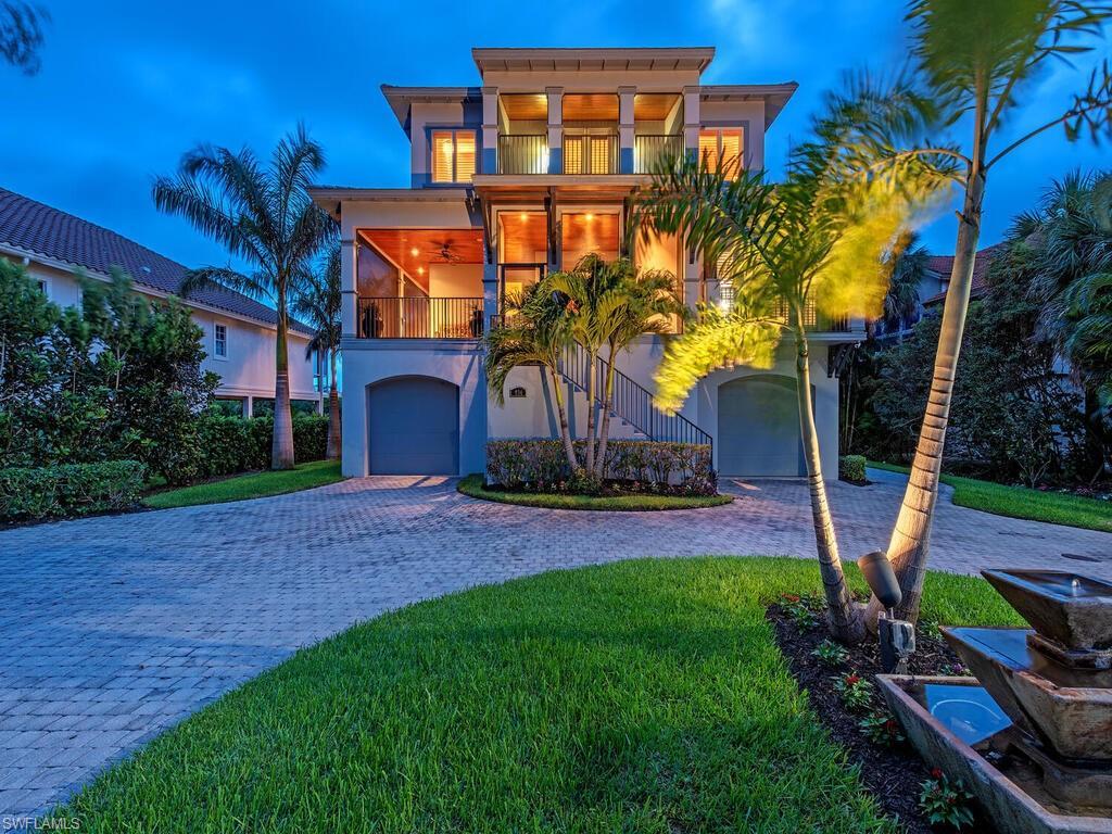 834 Hideaway Cir W, MARCO ISLAND