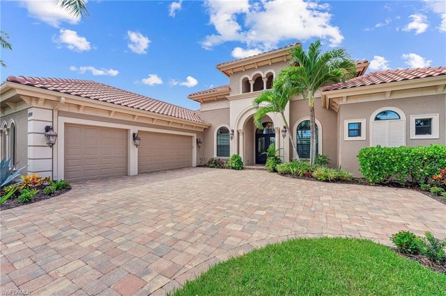 Photo of 11974 Maidstone Ct, NAPLES FL