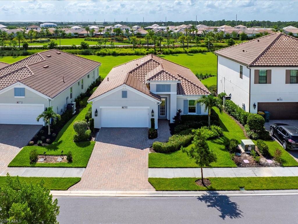 3980 Pegasus Way, NAPLES