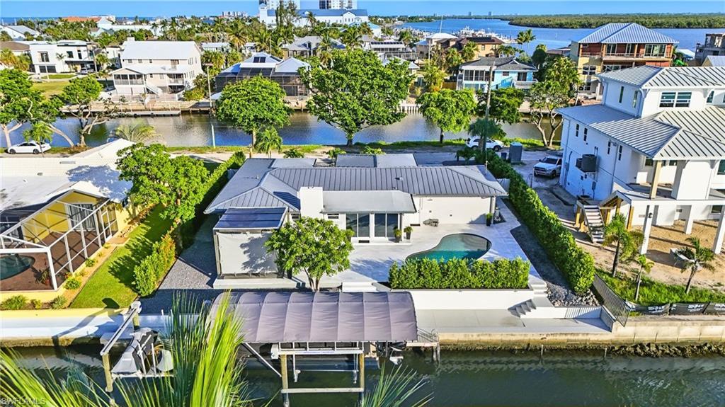 5 Glenview Manor Dr, FORT MYERS BEACH