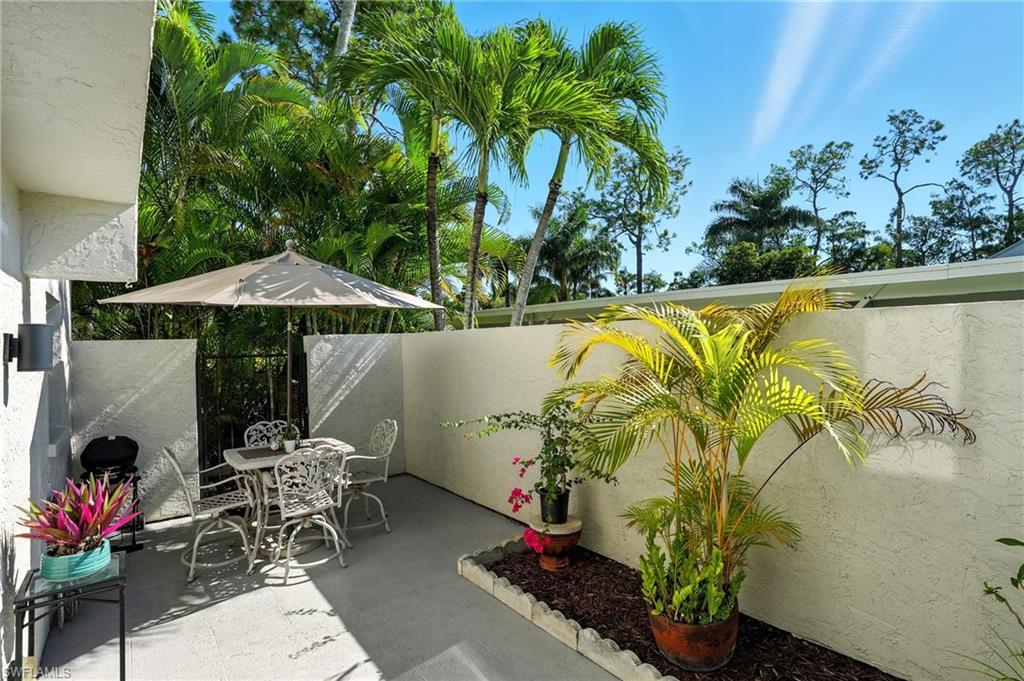 3130 Kings Lake Blvd 7543, NAPLES