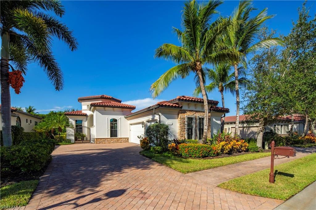 9313 Vercelli Ct, NAPLES
