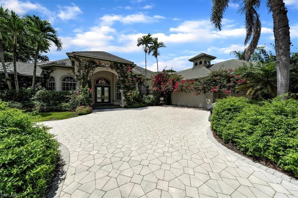 2339 Alexander Palm Dr, NAPLES