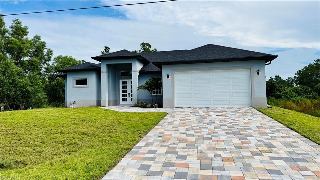 1143 Rachel St E, LEHIGH ACRES