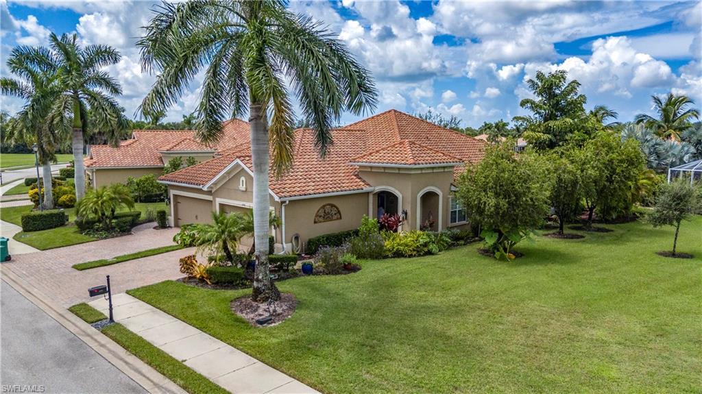 14585 Sonoma Blvd, NAPLES