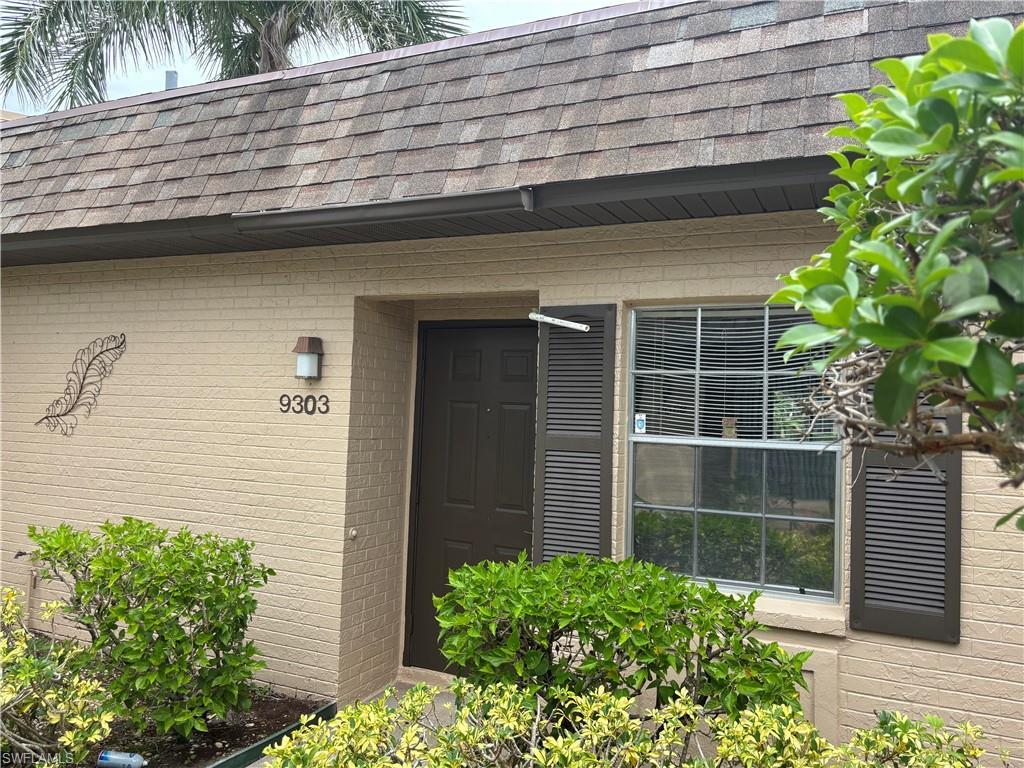 9303 Lennex Ln, FORT MYERS