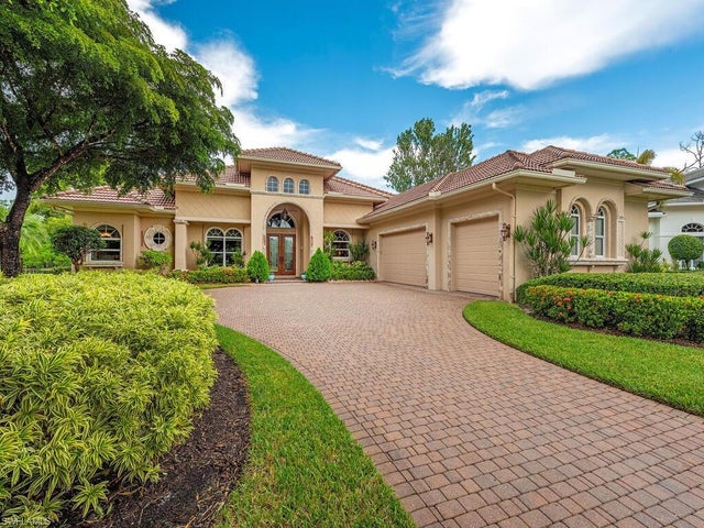 Photo of 1749 Supreme Ct, NAPLES FL