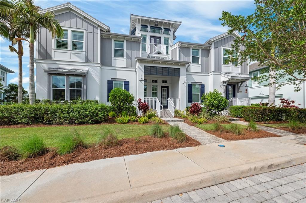 6553 Dominica Dr 202, NAPLES