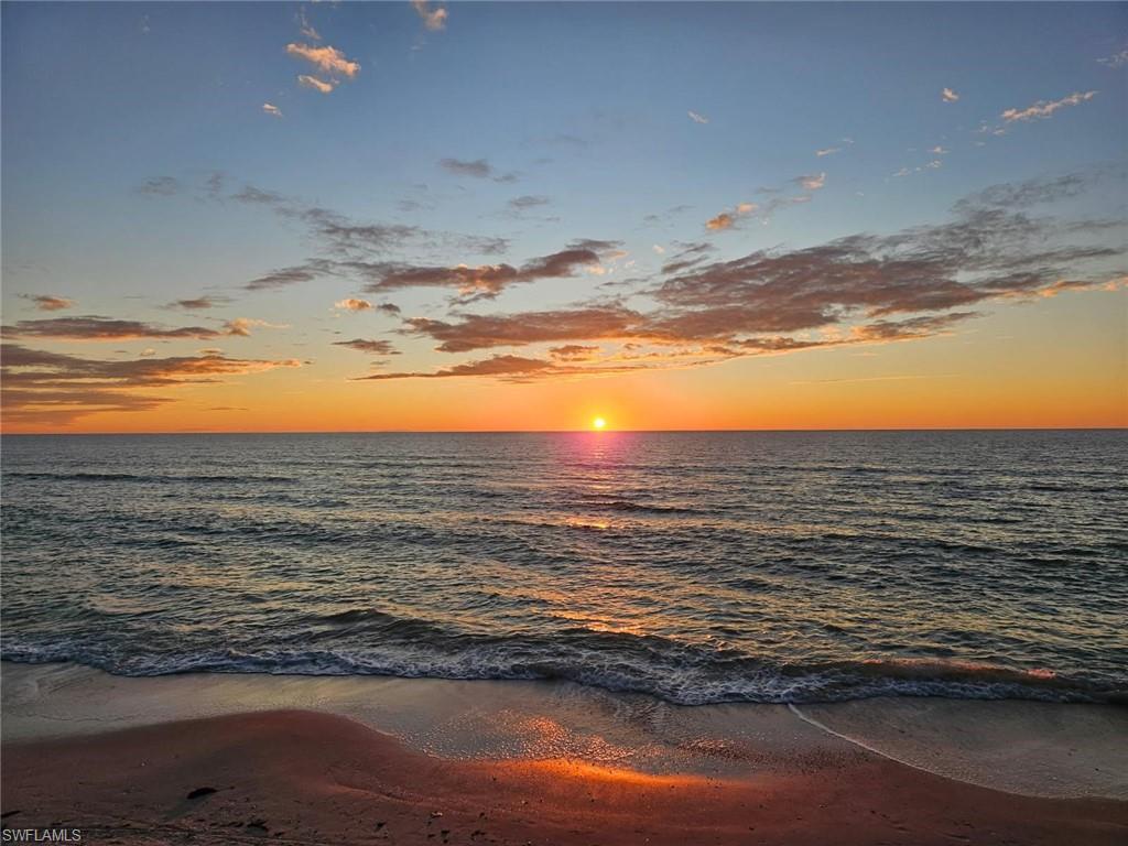 7905 Cocobay Dr 15, NAPLES