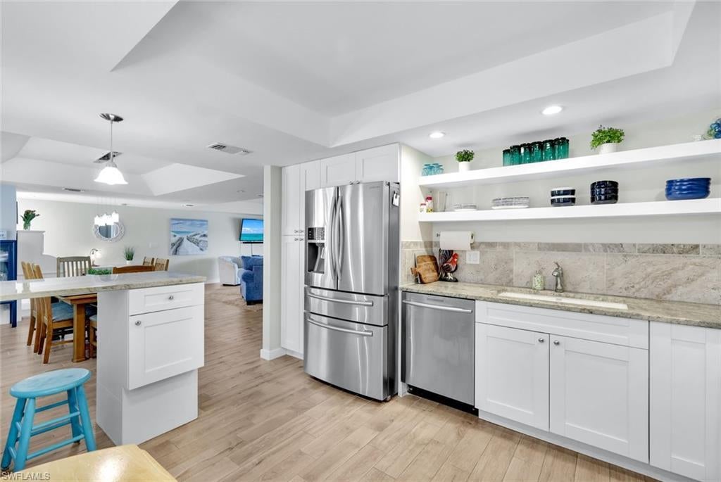 Photo of Listing #225073834