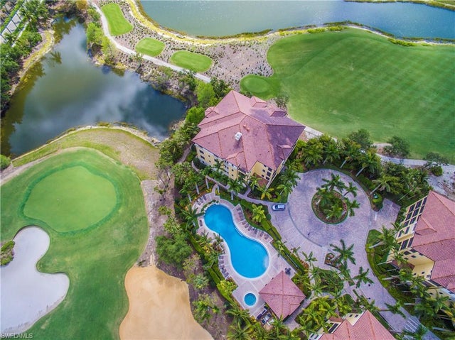 2555 Marquesa Royale Ln 1-301, NAPLES