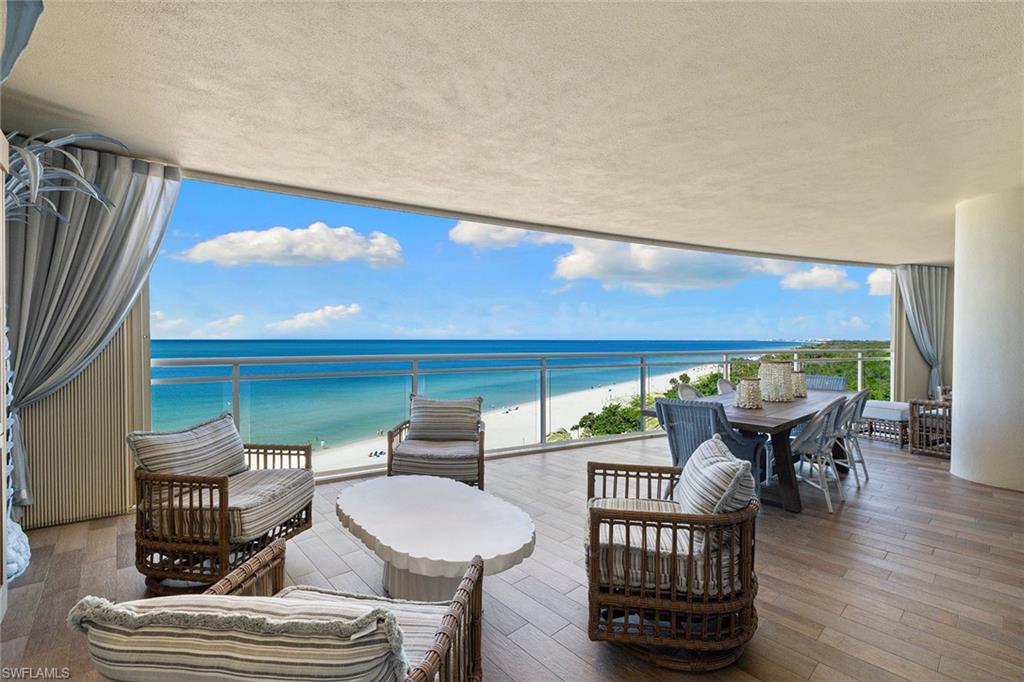 11125 Gulf Shore Dr 605, NAPLES