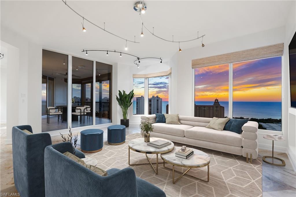 8787 Bay Colony Dr 2004/2005, NAPLES