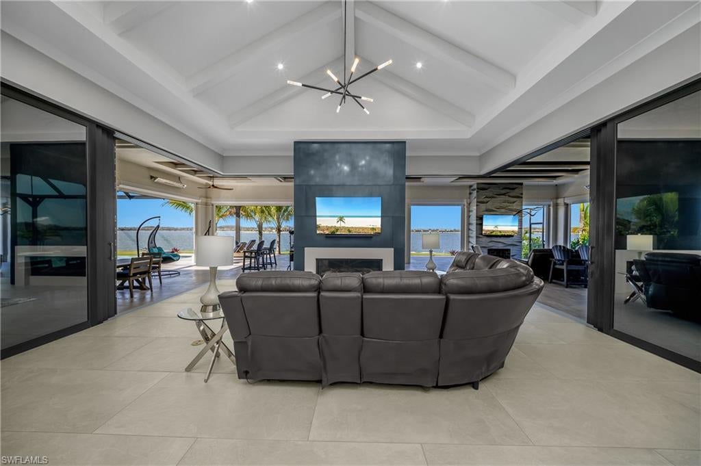 18410 Blue Eye Loop, FORT MYERS, FL, 33913