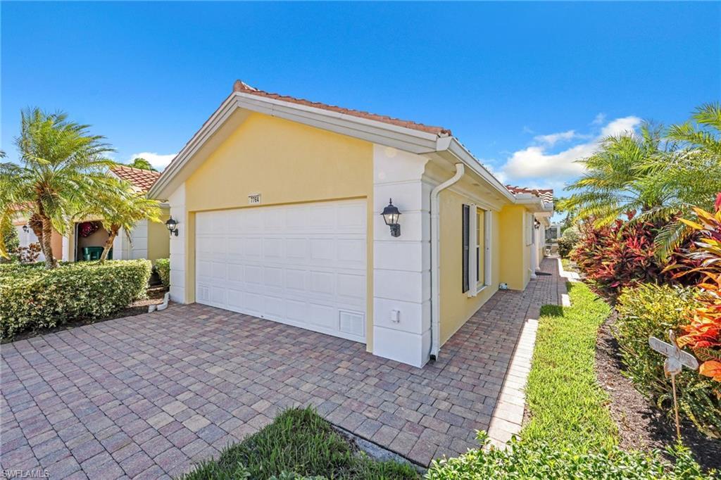 7764 Ionio Ct, NAPLES