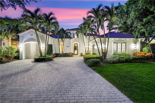 Photo of 2249 Miramonte Ct, NAPLES FL