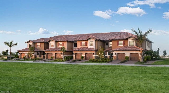 15319 Lucerna St 102, NAPLES