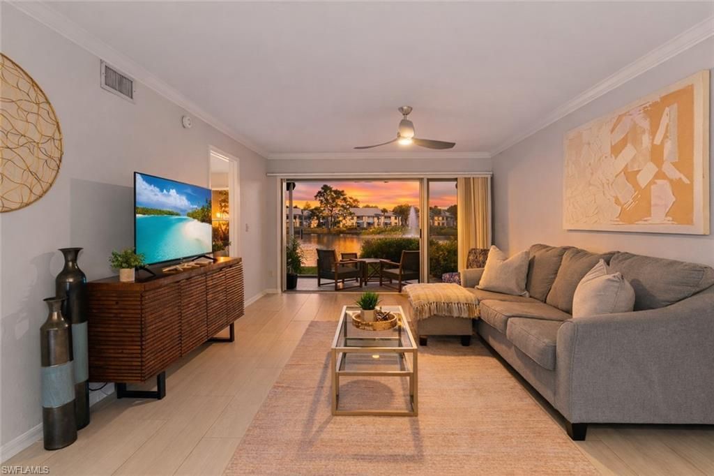 816 Gulf Pavilion Dr 102, NAPLES