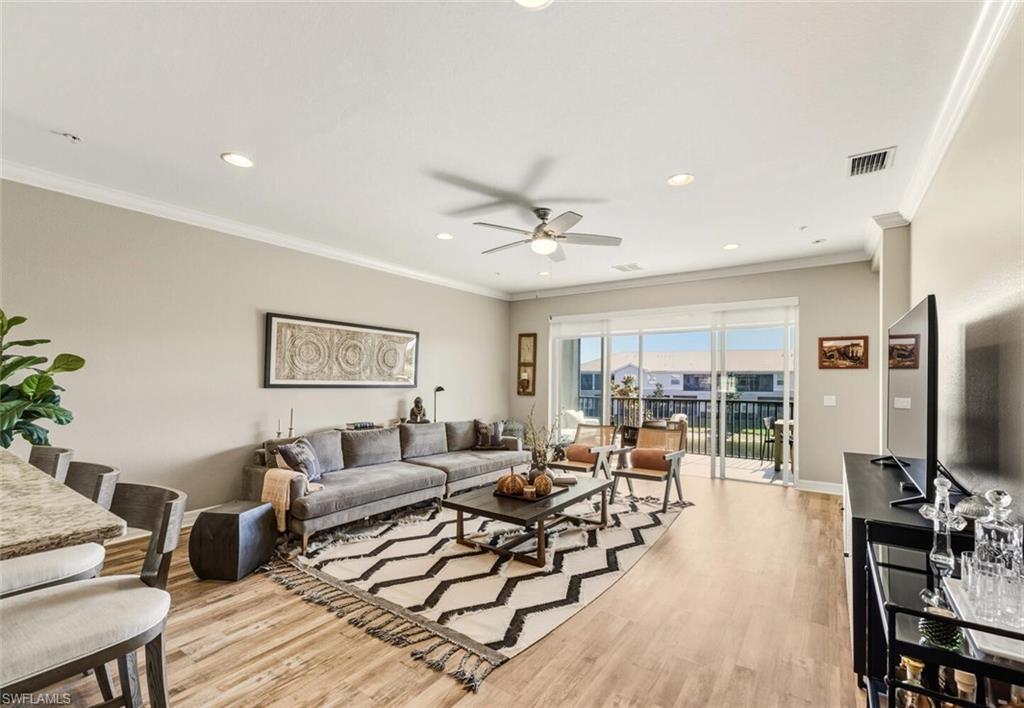 Photo of Listing #225081055