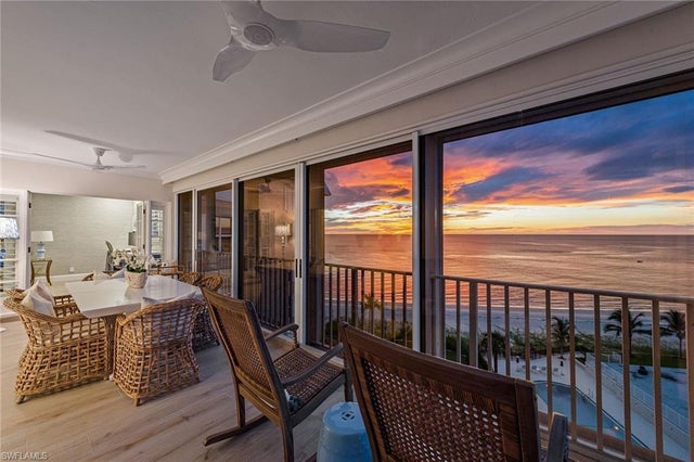 2905 Gulf Shore Blvd N 703n, NAPLES