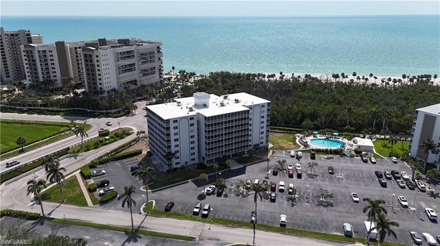 1 Bluebill Ave 401, NAPLES