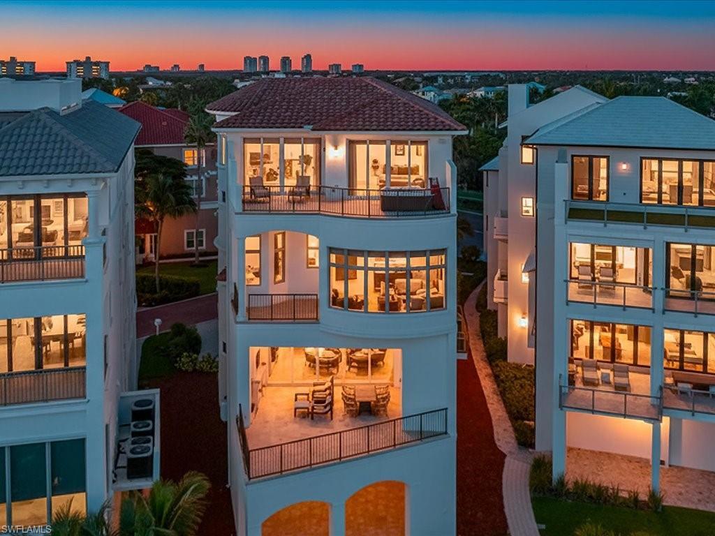 102 Felipe Ln, BONITA SPRINGS