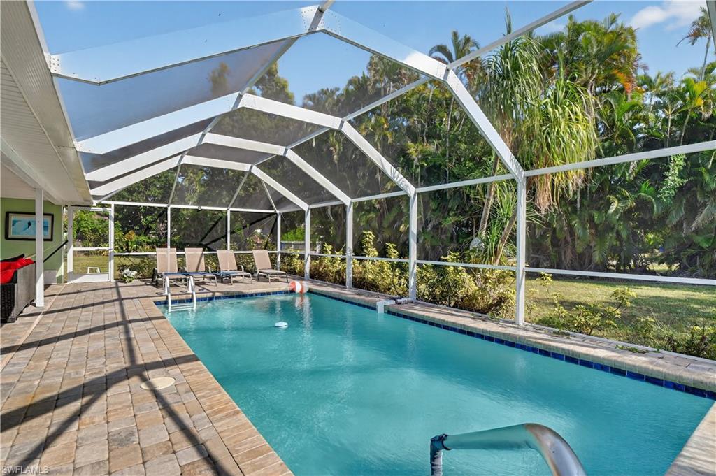 Photo of Listing #226000137