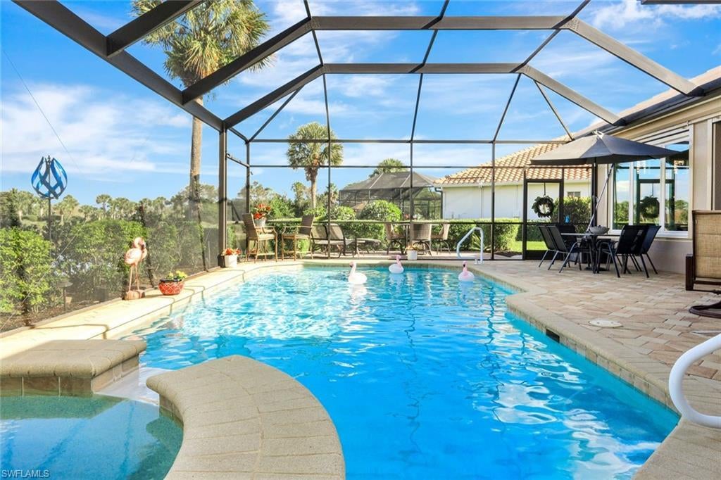 9127 Crystal Ct, NAPLES