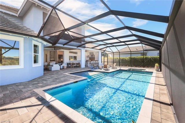 6273 Negril Isle Dr, NAPLES