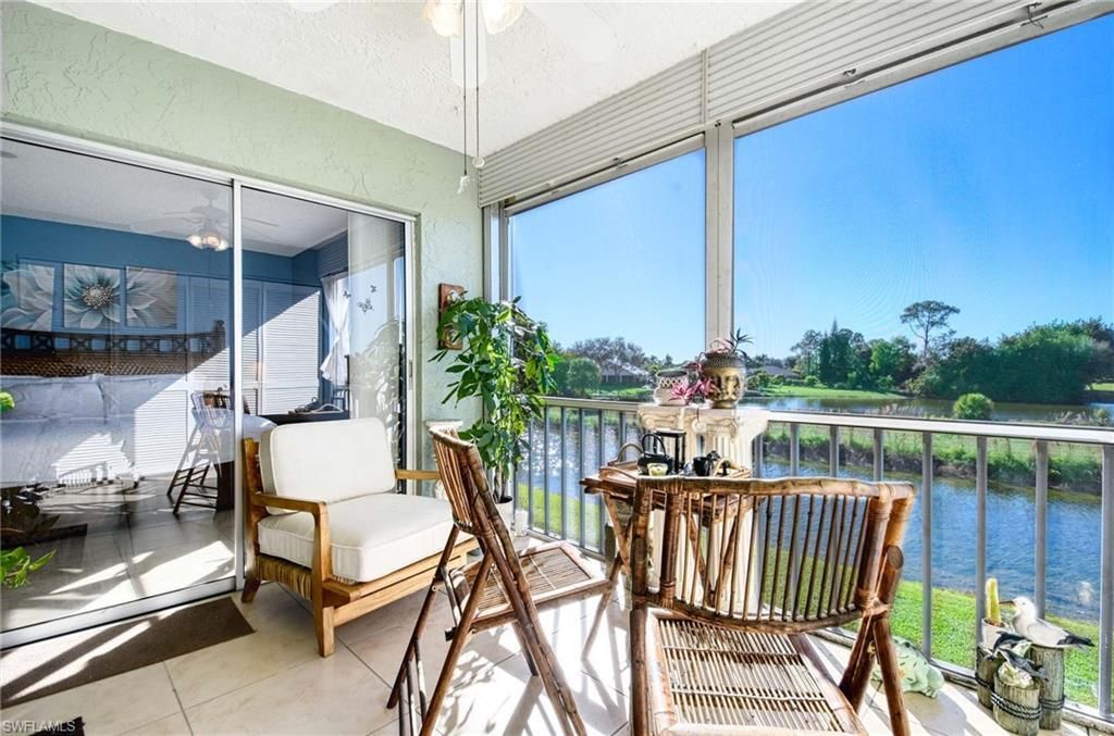 5483 Rattlesnake Hammock Rd 207, NAPLES