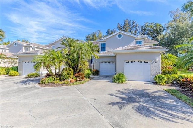 13060 Hamilton Harbour Dr H11, NAPLES