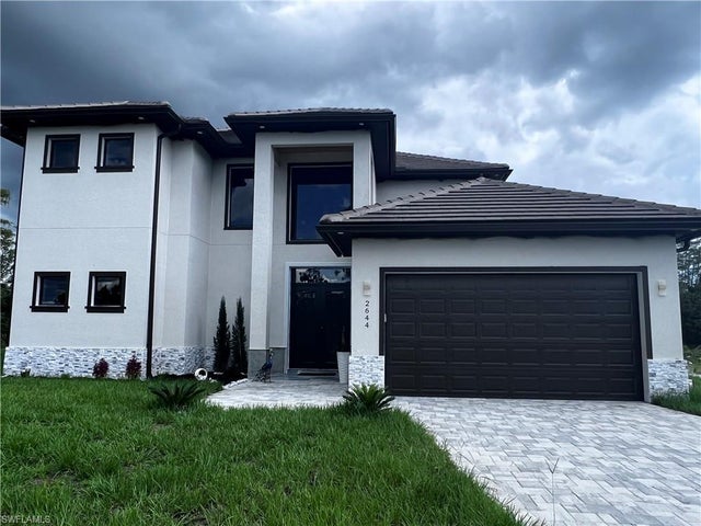 2644 37th Ave Ne, NAPLES