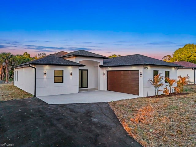 2657 2nd Ave Se, NAPLES