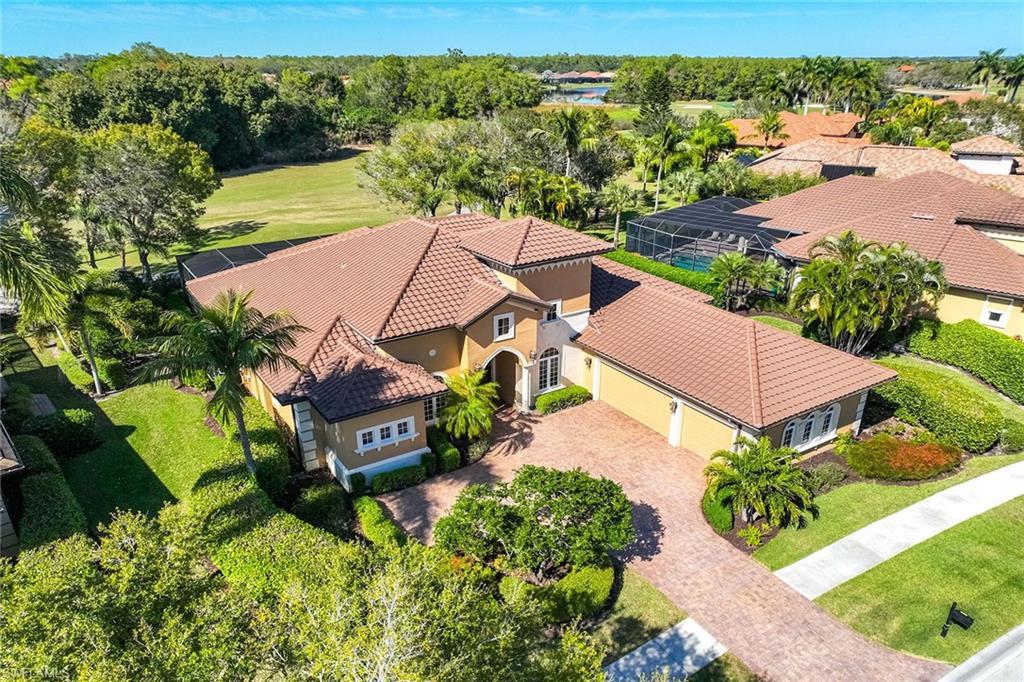 9030 Shenendoah Cir, NAPLES