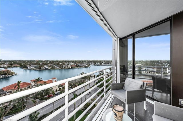 4751 Gulf Shore Blvd N 1104, NAPLES