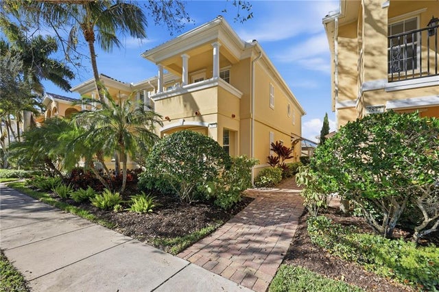 7873 Veronawalk Blvd, NAPLES