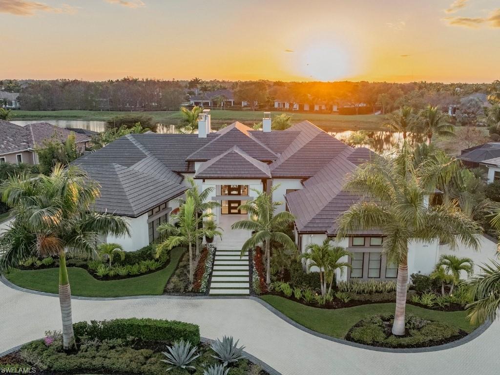 6199 Highcroft Dr, NAPLES