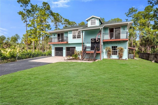 4105 2nd Ave Ne, NAPLES