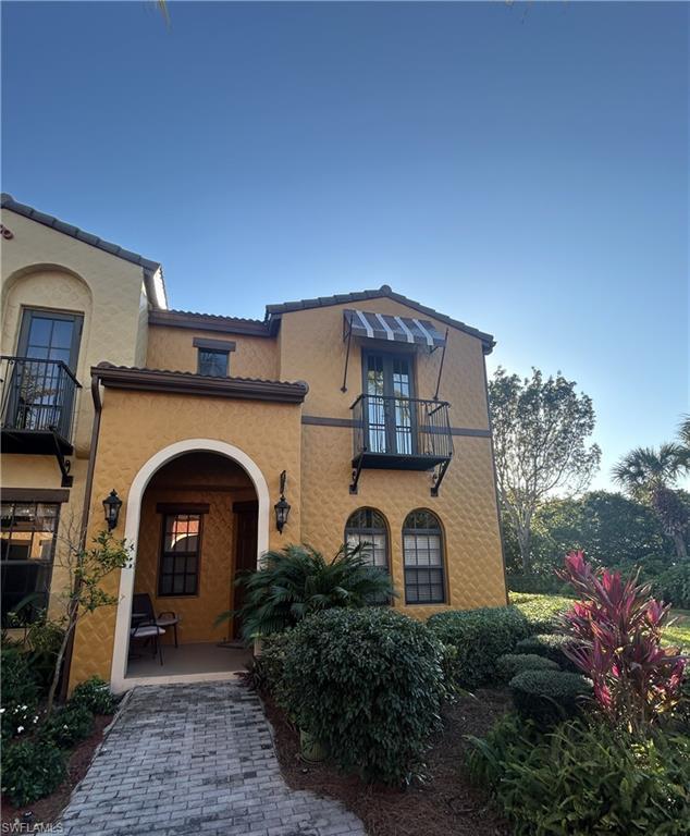 9163 Delano St 10006, NAPLES