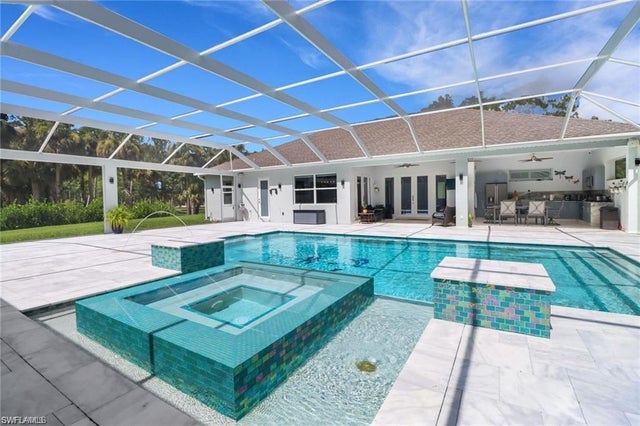 1086 21st St Sw, NAPLES