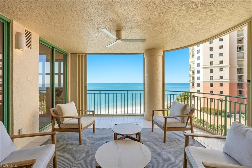 980 Cape Marco Dr 706, Marco Island