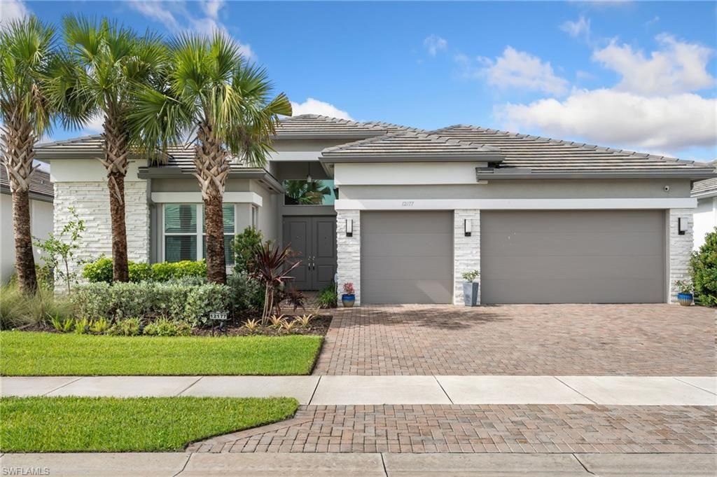 12177 Eucalyptus Way, NAPLES